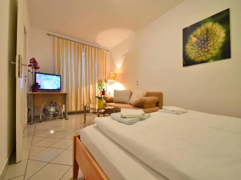 Ajo Apartements Vienna Hotel