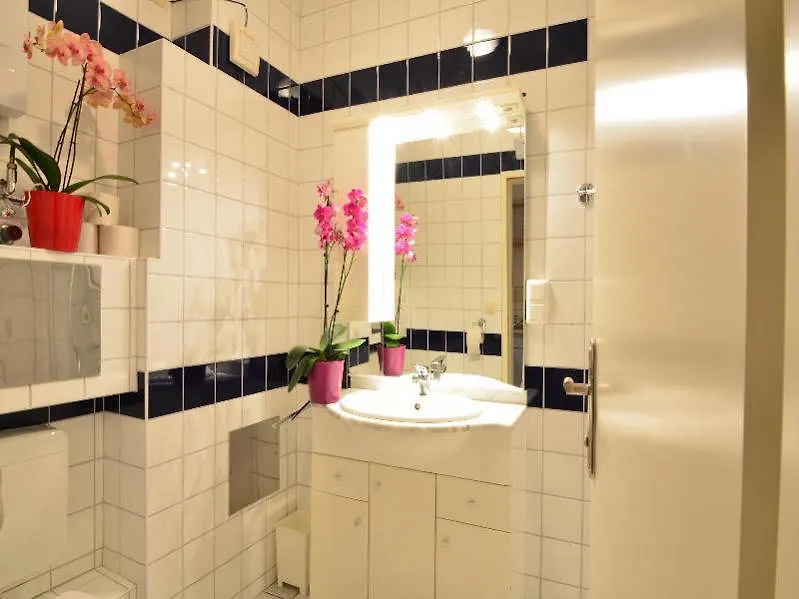 Ajo Apartements Vienna Hotel